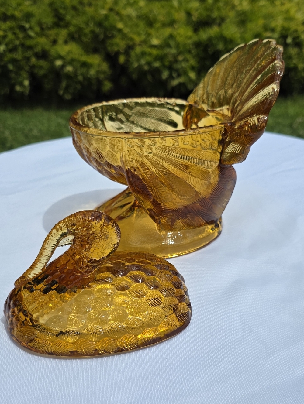 Amber Glass Turkey Covered Dish Candy Bowl / Trinket Dish - Picture 4 of 5